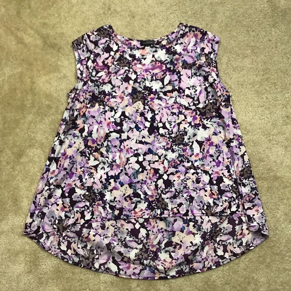 The Limited Top Size M Print - Picture 8 of 8